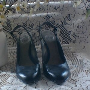 Black Leather Jessica Simpson pumps